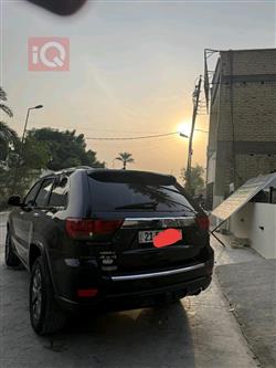 جیپ گراند شیرۆکی